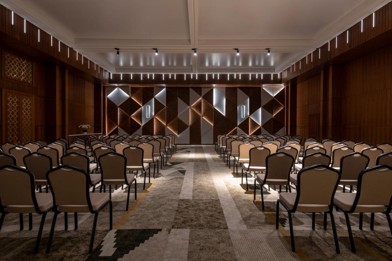 Swissotel Living Cidde Dış mekan fotoğraf The interior of the main conference hall