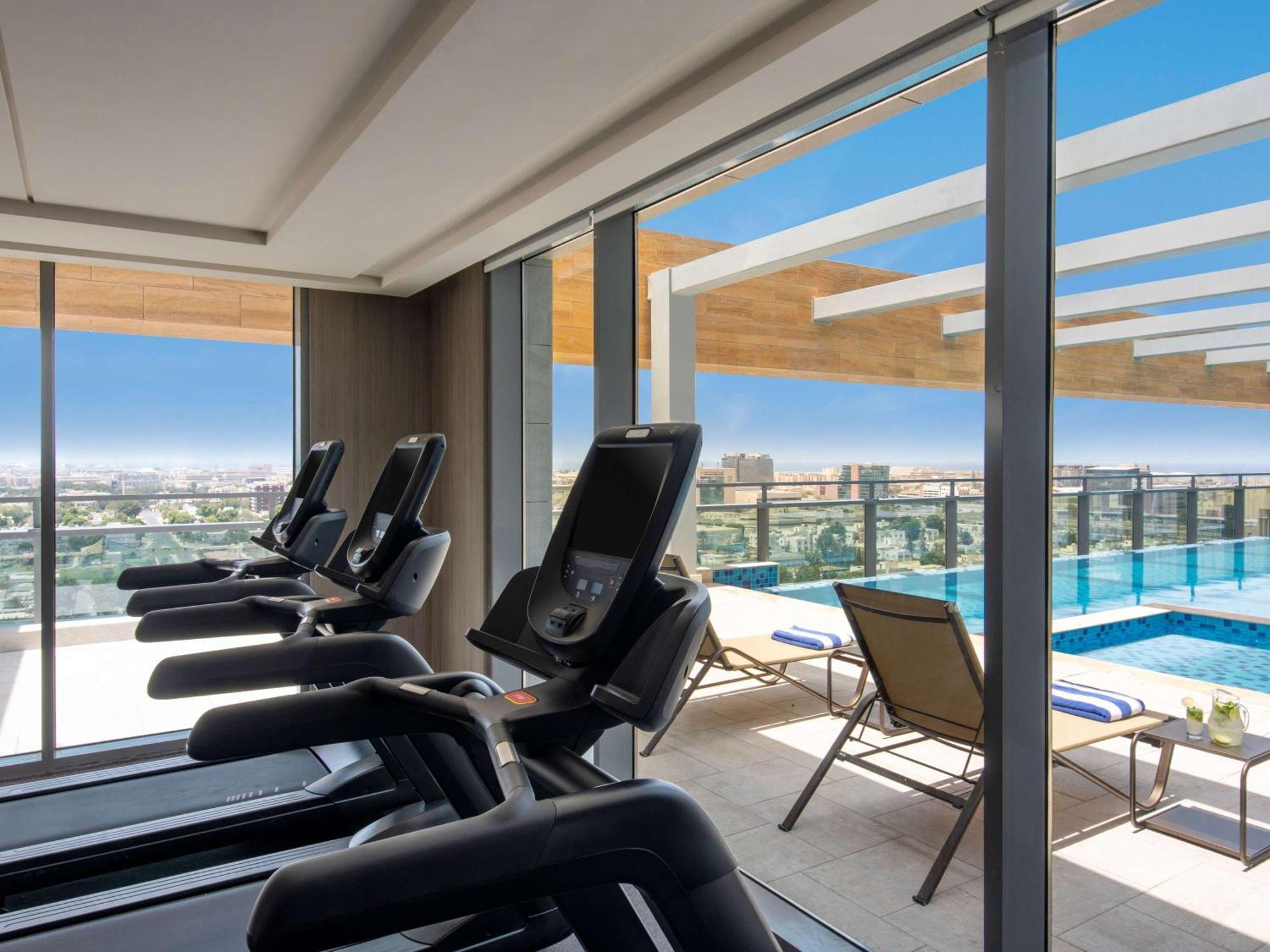 Swissotel Living Cidde Dış mekan fotoğraf The gym at the hotel