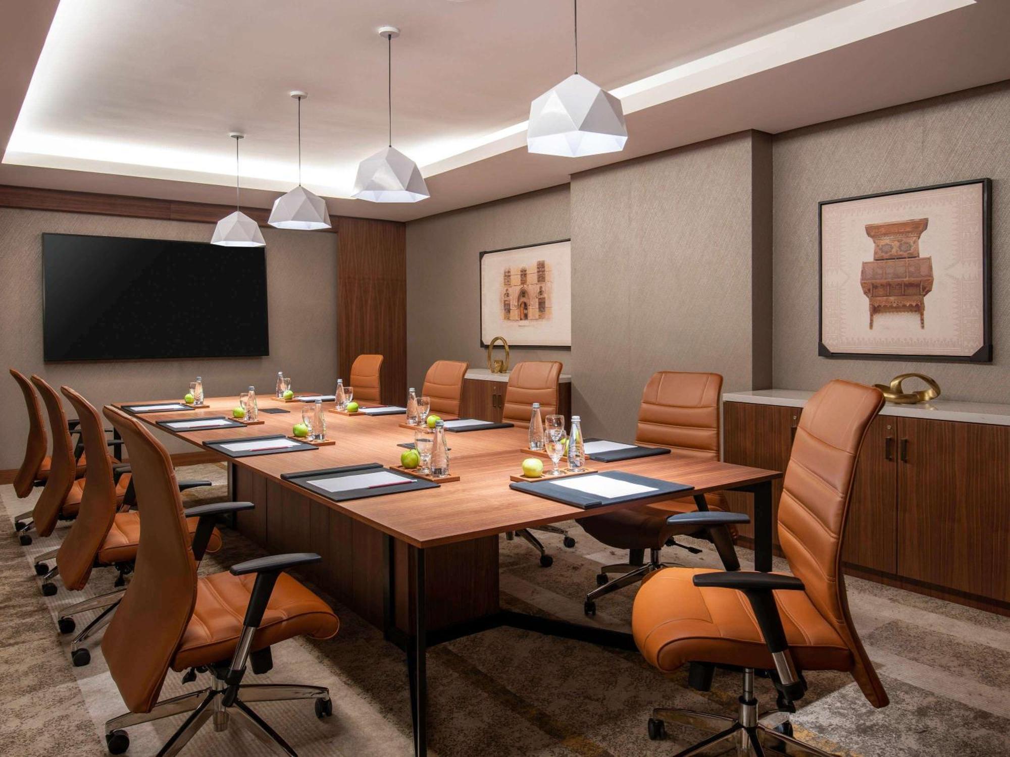 Swissotel Living Cidde Dış mekan fotoğraf Boardroom at The Westin